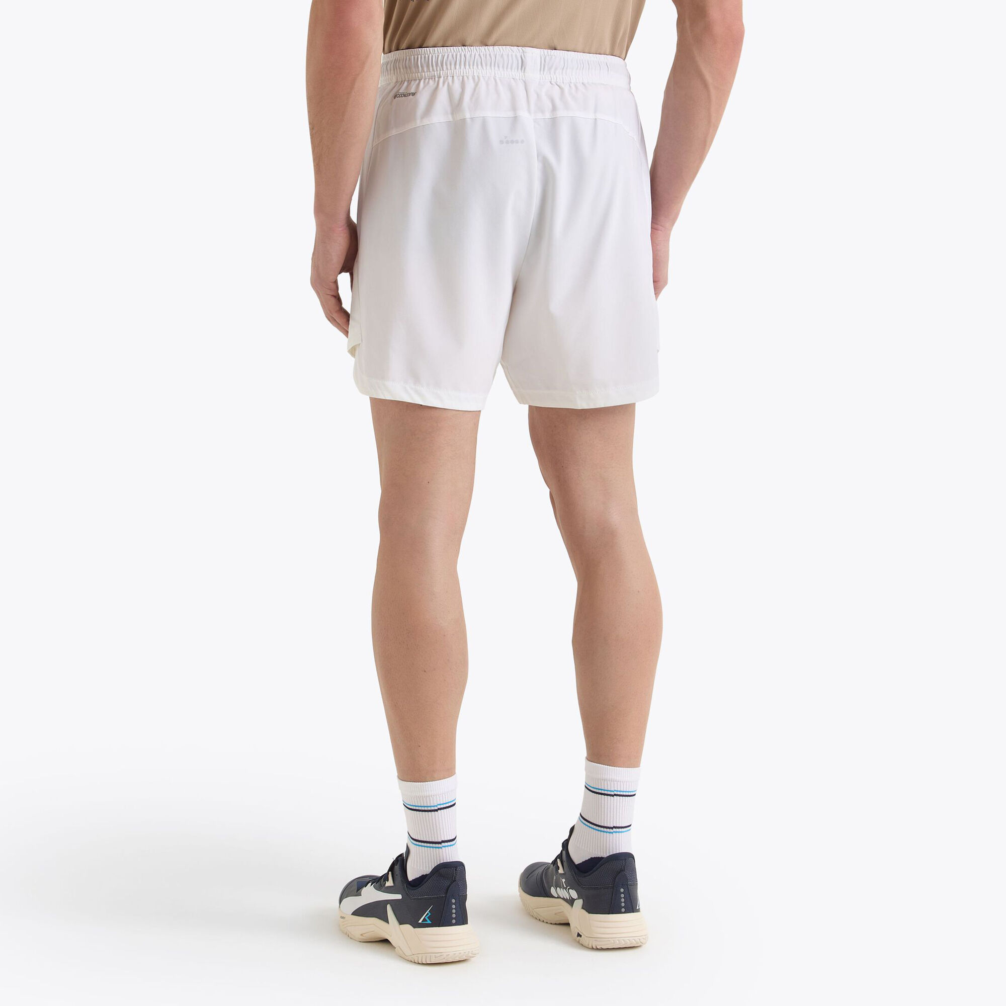 Diadora