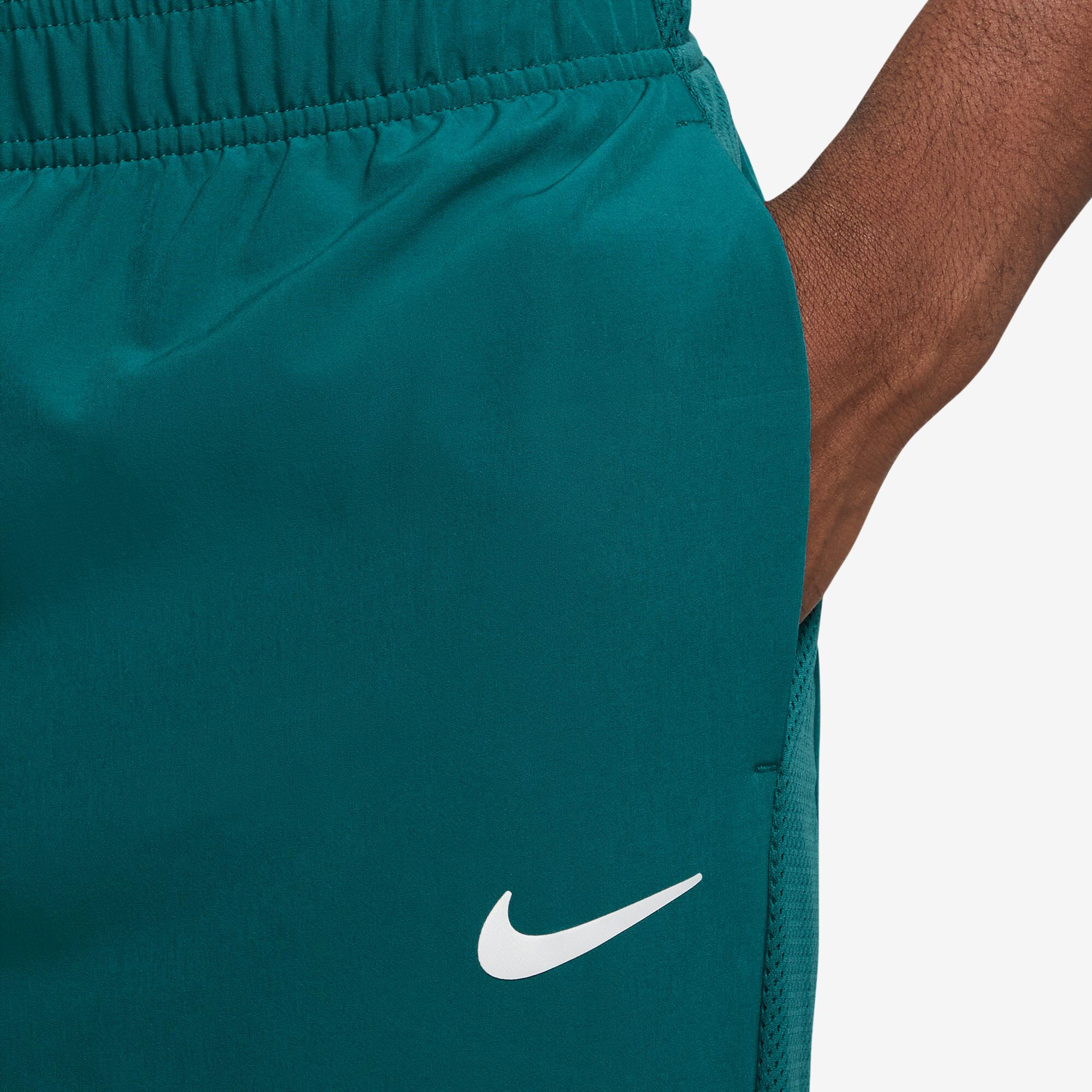 Vetement hotsell nike promo