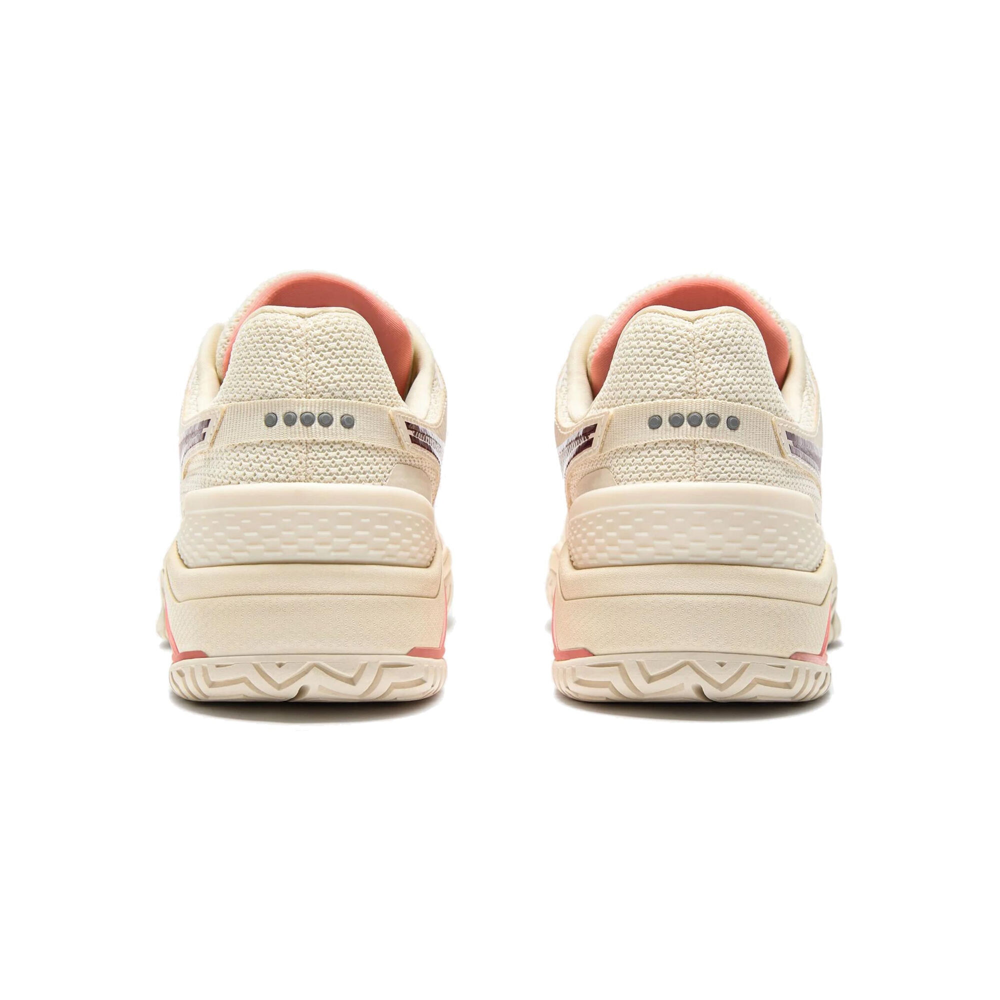 Diadora